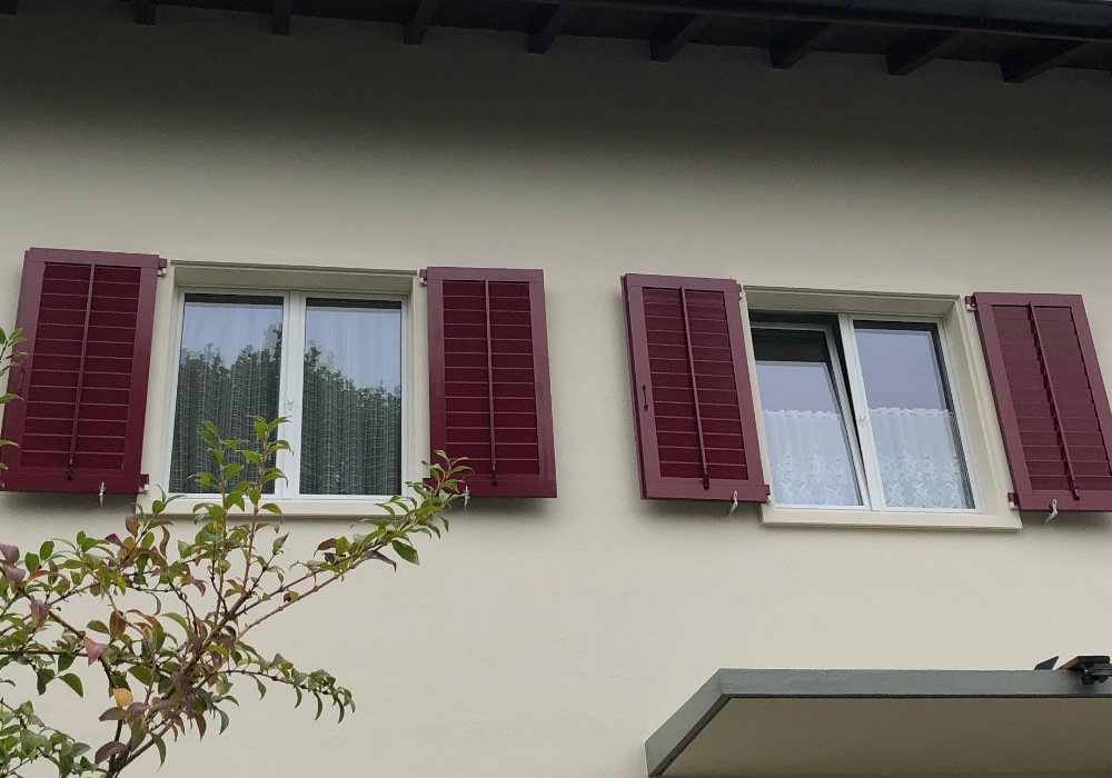 Fenster und Fensterläden, Schreinerei Sümi, Herzogenbuchsee, Oberaargau, Kanton Bern